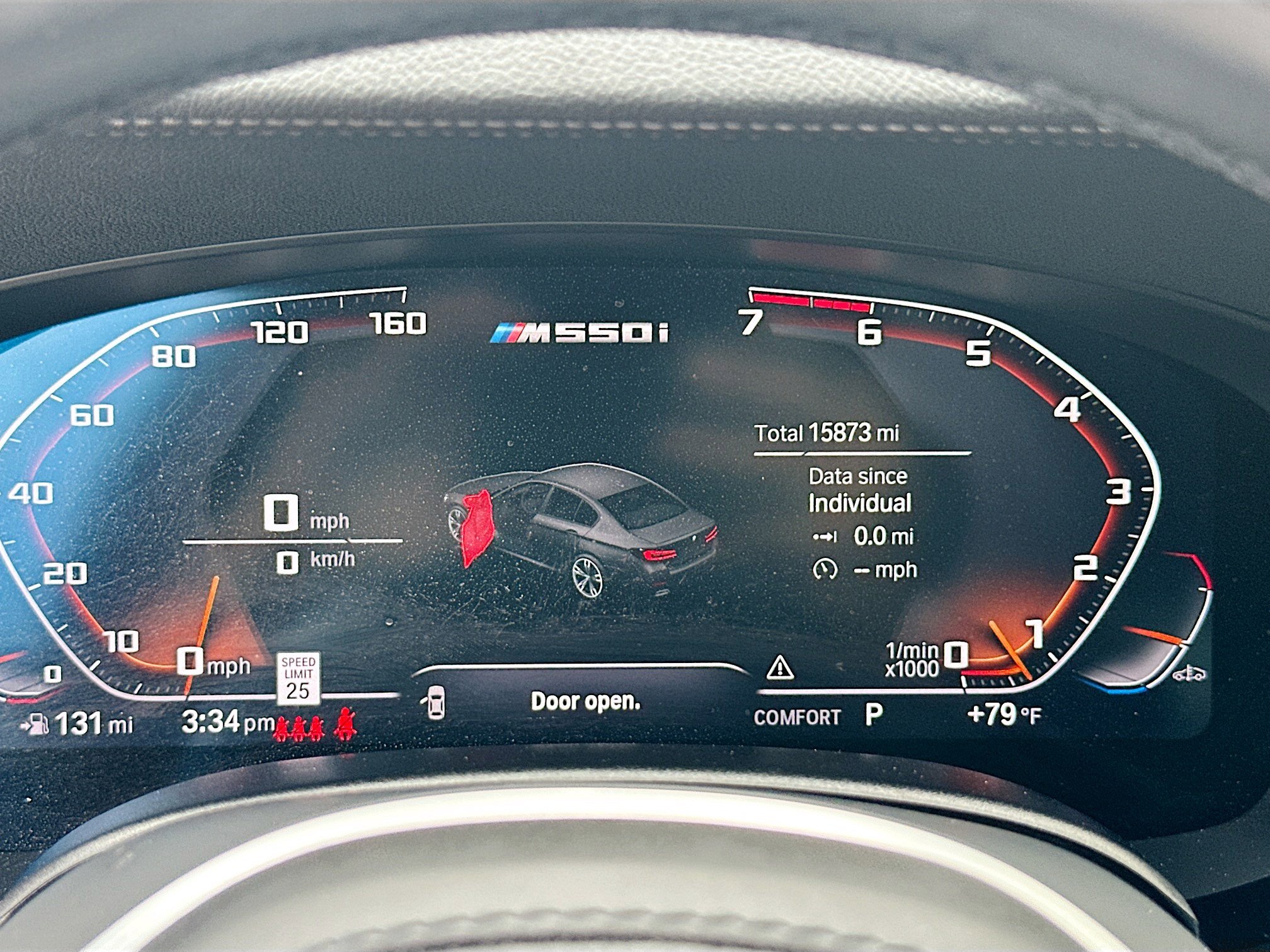 Used 2023 BMW M550i xDrive image 11