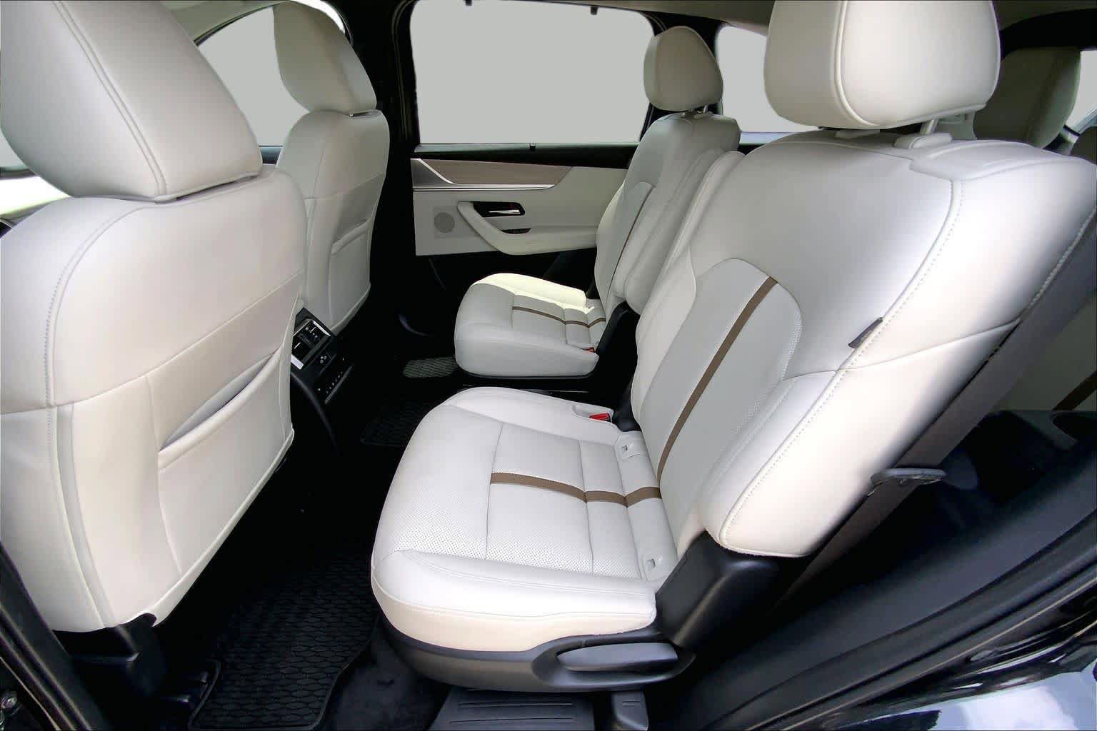 Used 2024 MAZDA CX-90 Plug-In Hybrid w/ Premium Plus AWD/4WD image 21