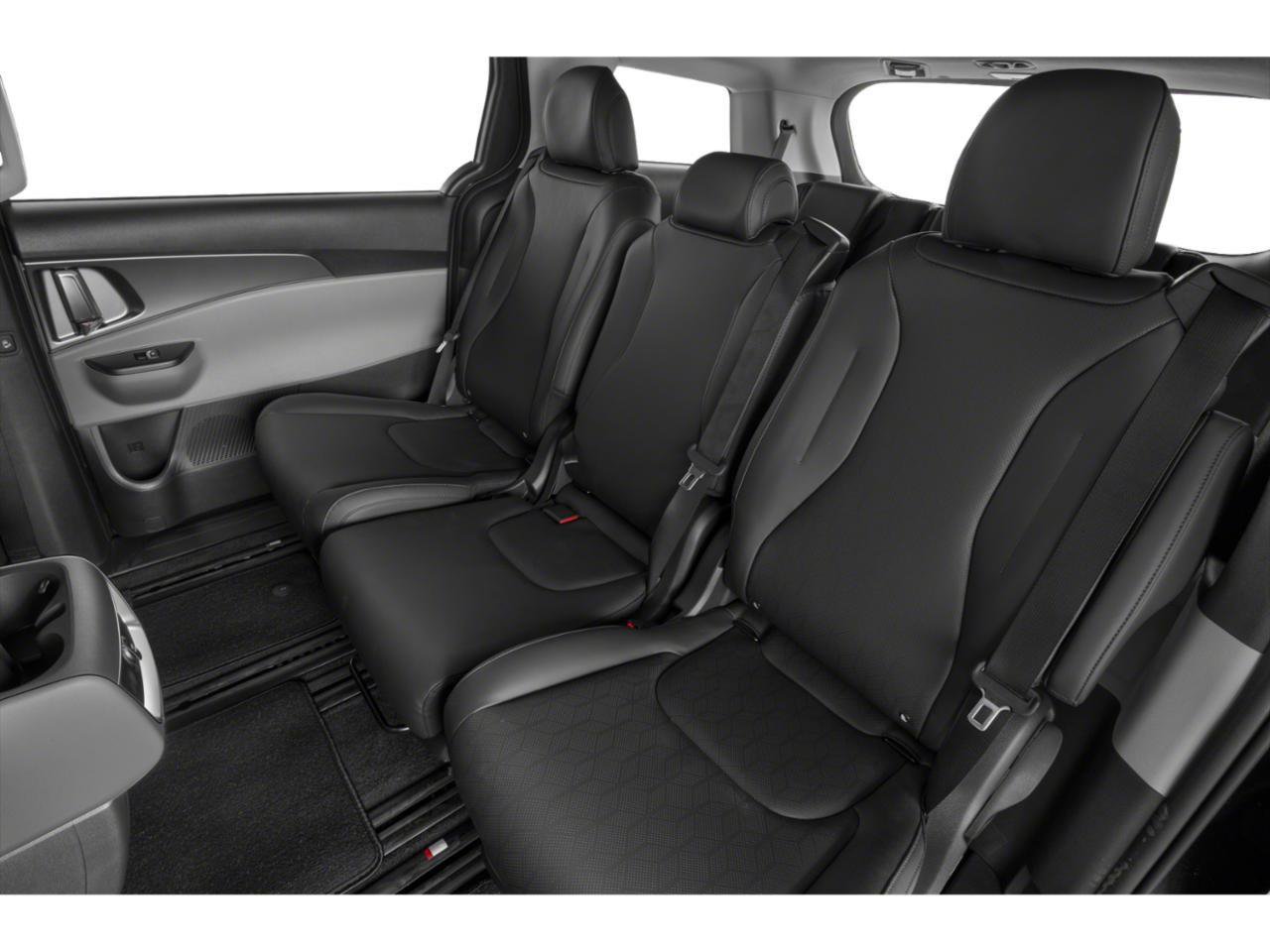 Used 2024 Kia Carnival LX FWD image 8
