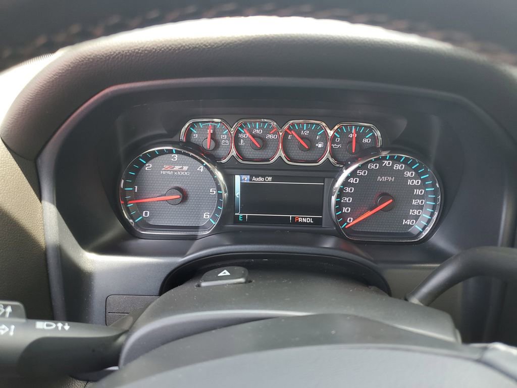 Used 2018 Chevrolet Silverado 1500 LT w/ All Star Edition AWD/4WD image 26