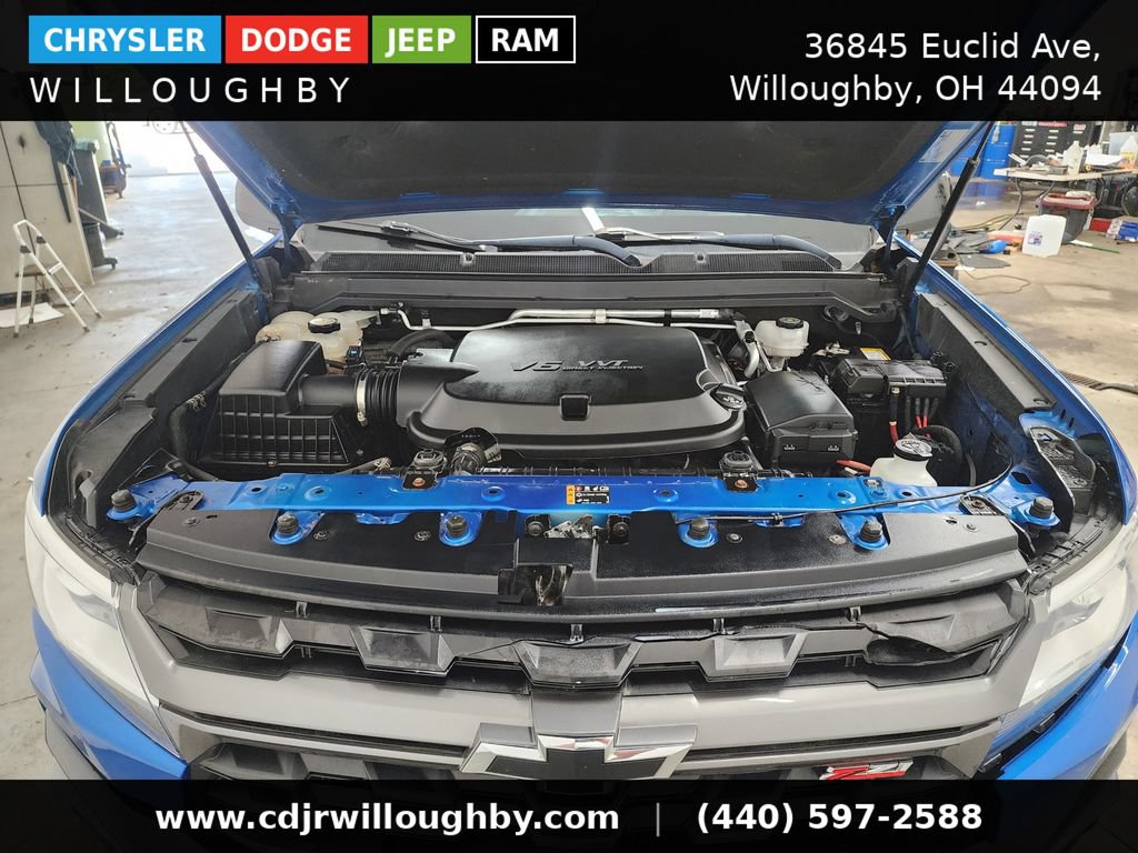 Used 2021 Chevrolet Colorado Z71 AWD/4WD image 39
