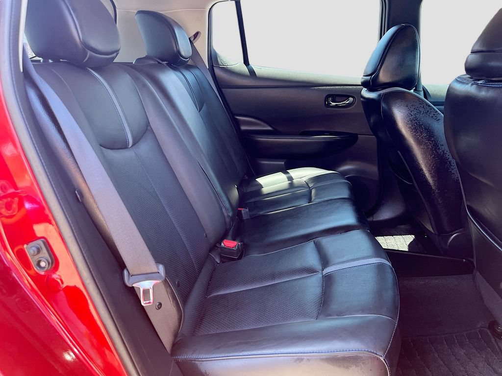 Used 2018 Nissan Leaf SL w/ Protection Package FWD image 27