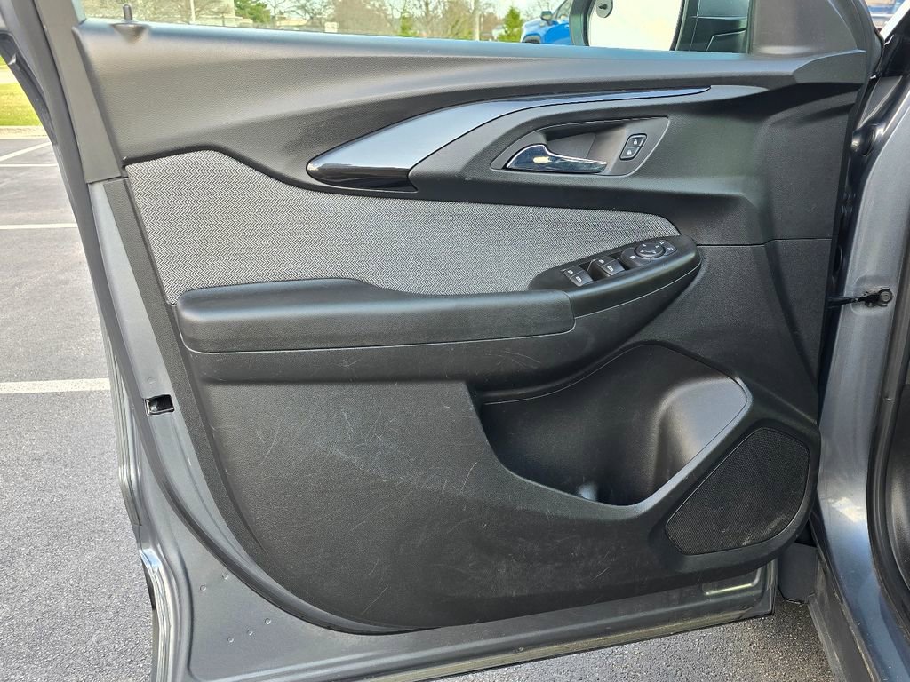 Used 2022 Chevrolet TrailBlazer LT image 13