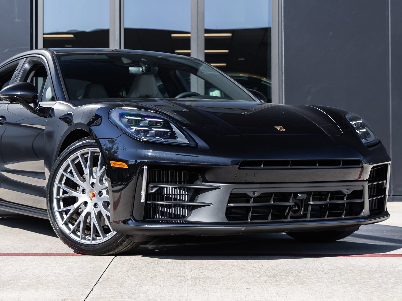 Certified 2026 Porsche Panamera 4 AWD/4WD image 9