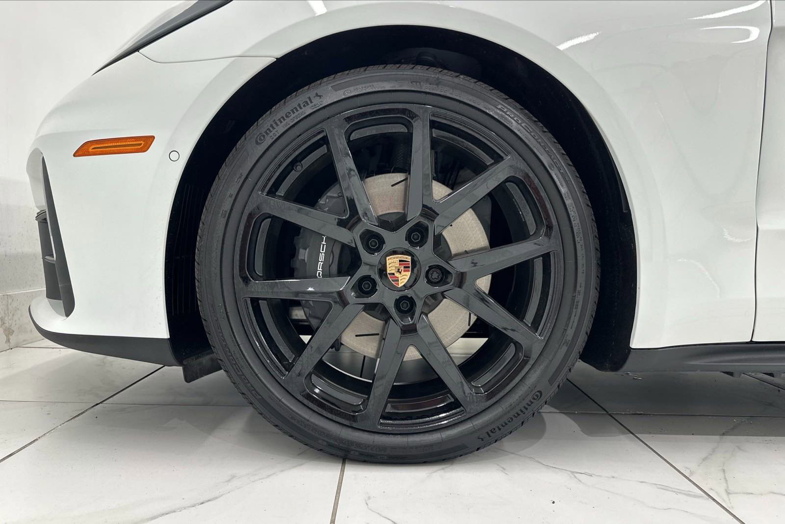 Certified 2024 Porsche Panamera 4 image 10