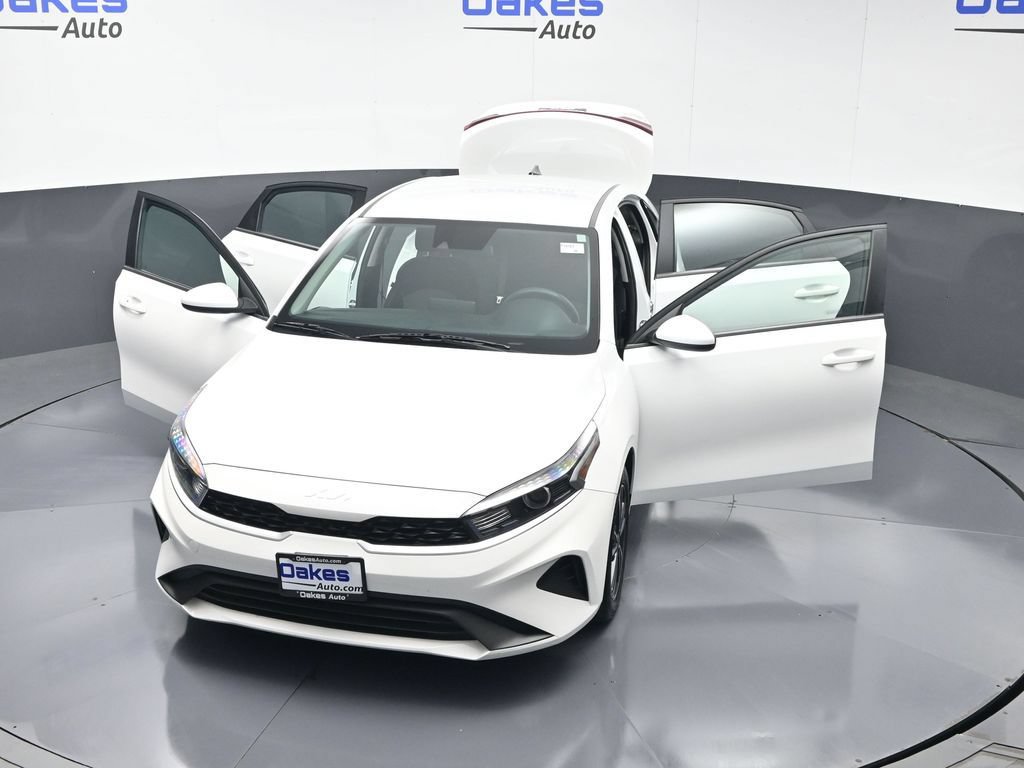 Certified 2024 Kia Forte LXS FWD image 53