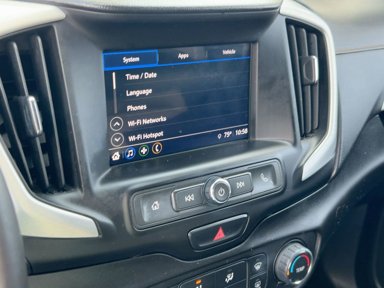 Used 2018 GMC Terrain SLE image 23