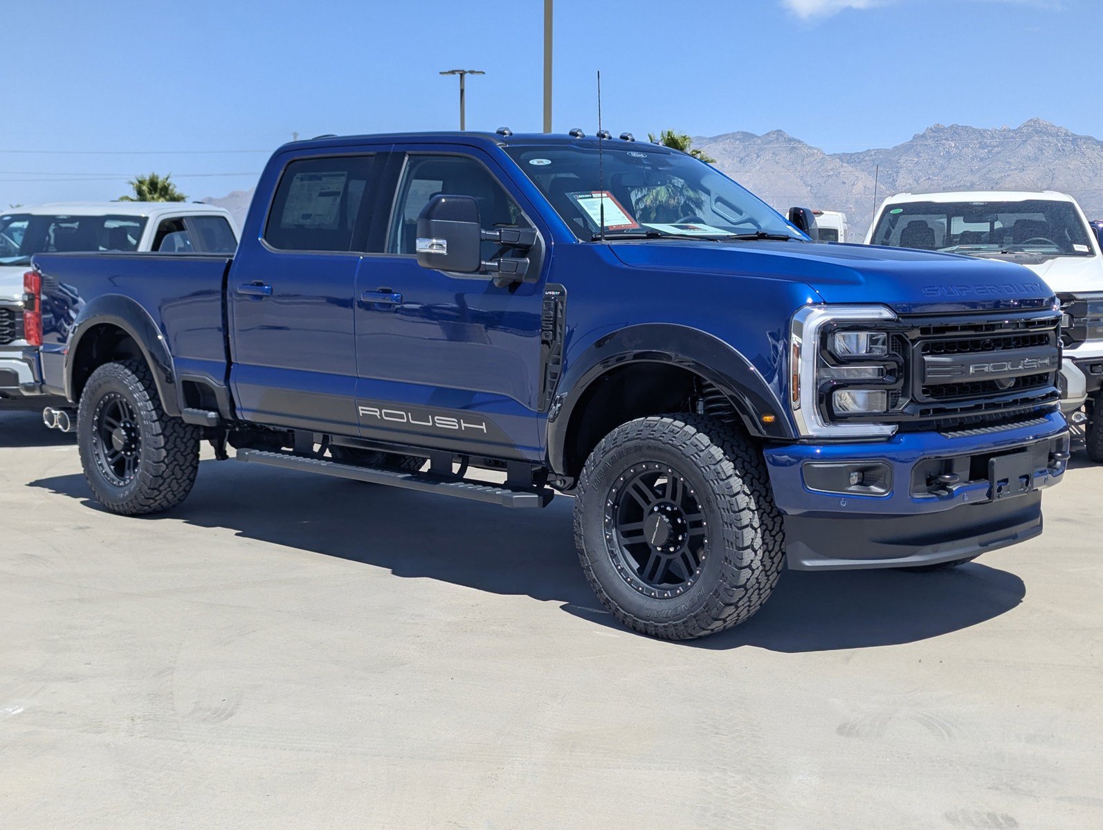 New 2026 Ford F250 Lariat w/ Black Appearance Package