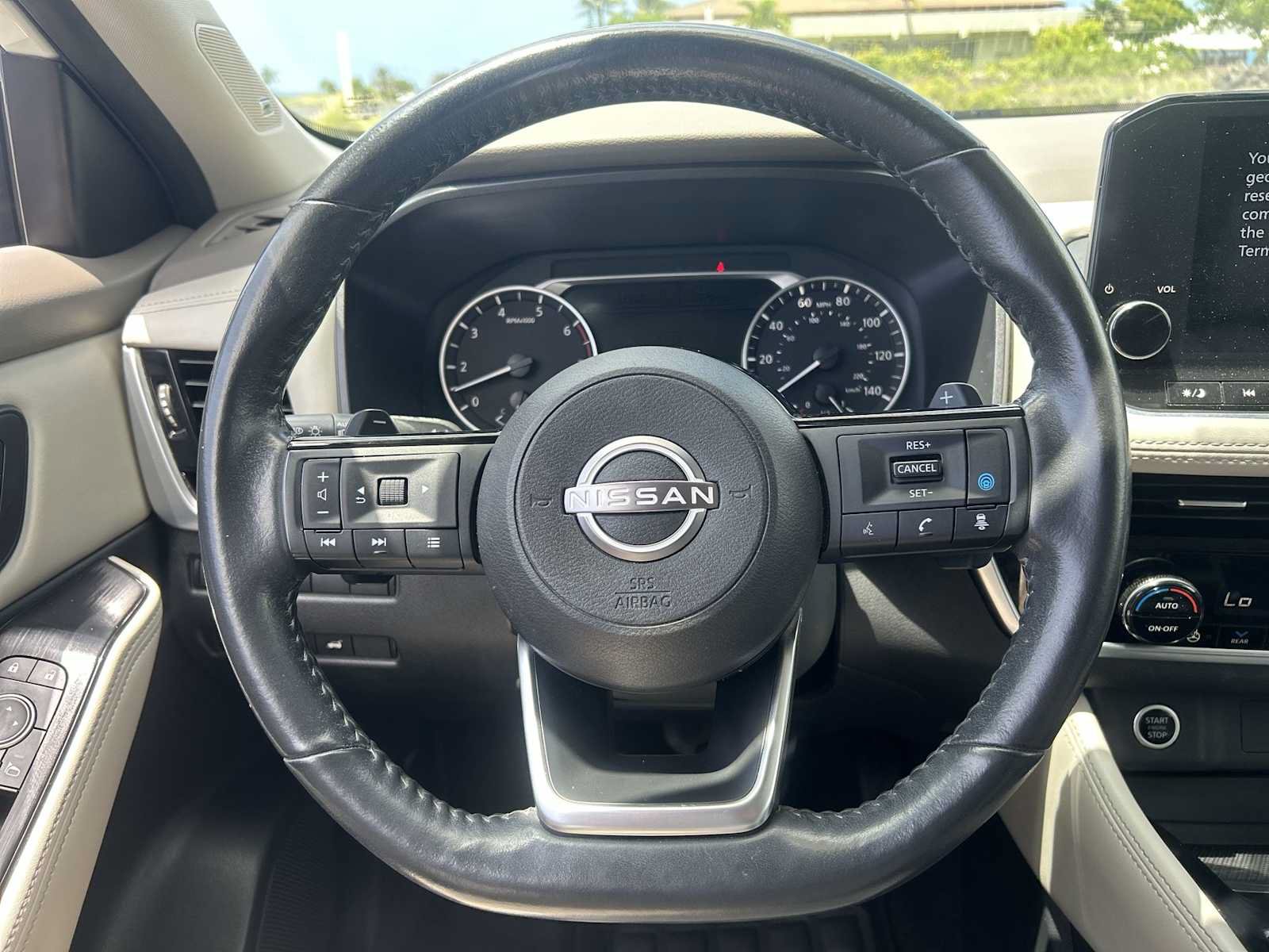 Used 2023 Nissan Rogue SL w/ SL Premium Package AWD/4WD image 11