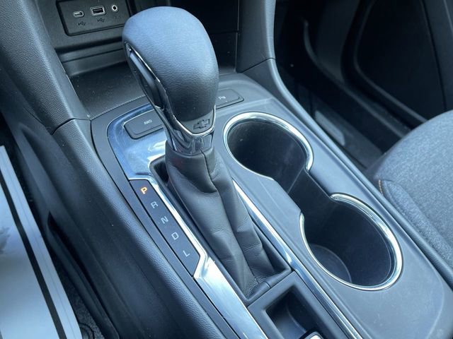 Used 2024 Chevrolet Equinox LT w/ LPO, Floor Liner Package image 15