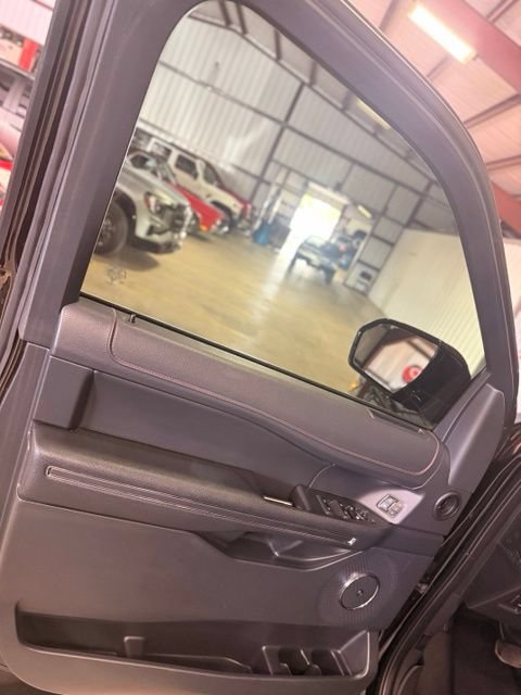 Used 2022 Ford Expedition Limited AWD/4WD image 30