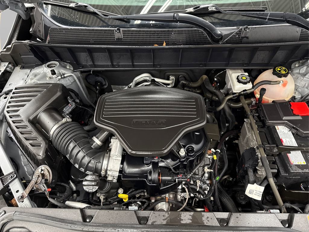 Used 2019 GMC Acadia SLE w/ LPO, Floor Liner Package image 13