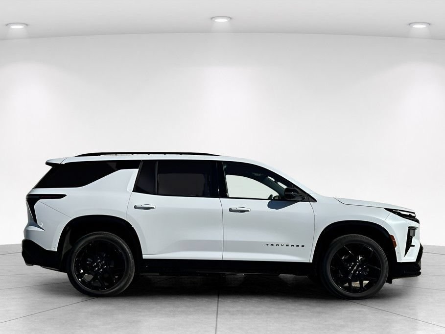 New 2026 Chevrolet Traverse RS FWD image 8