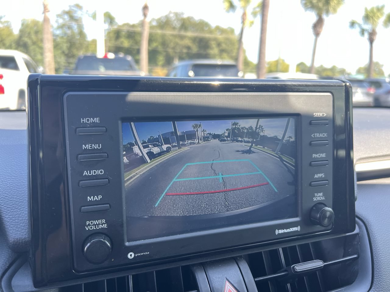Used 2021 Toyota RAV4 XLE w/ Convenience Package FWD image 25