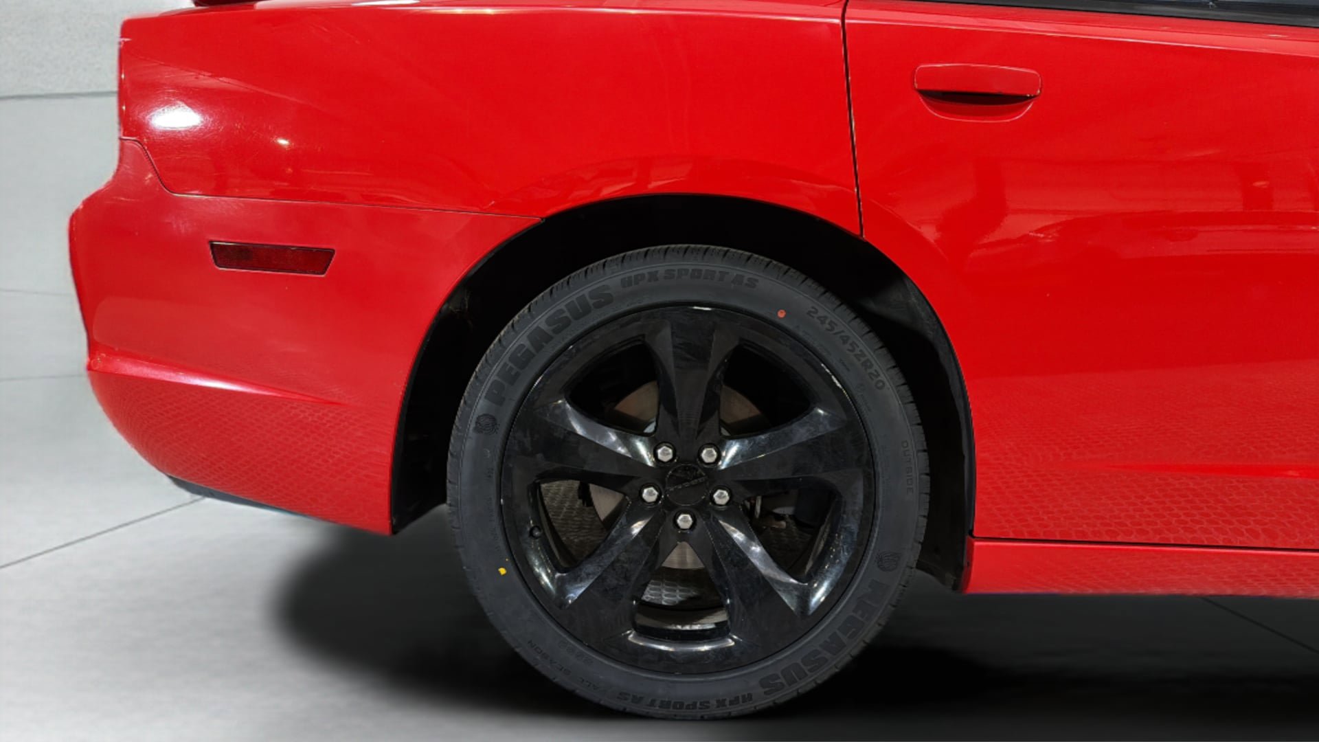 Used 2013 Dodge Charger R/T RWD image 35