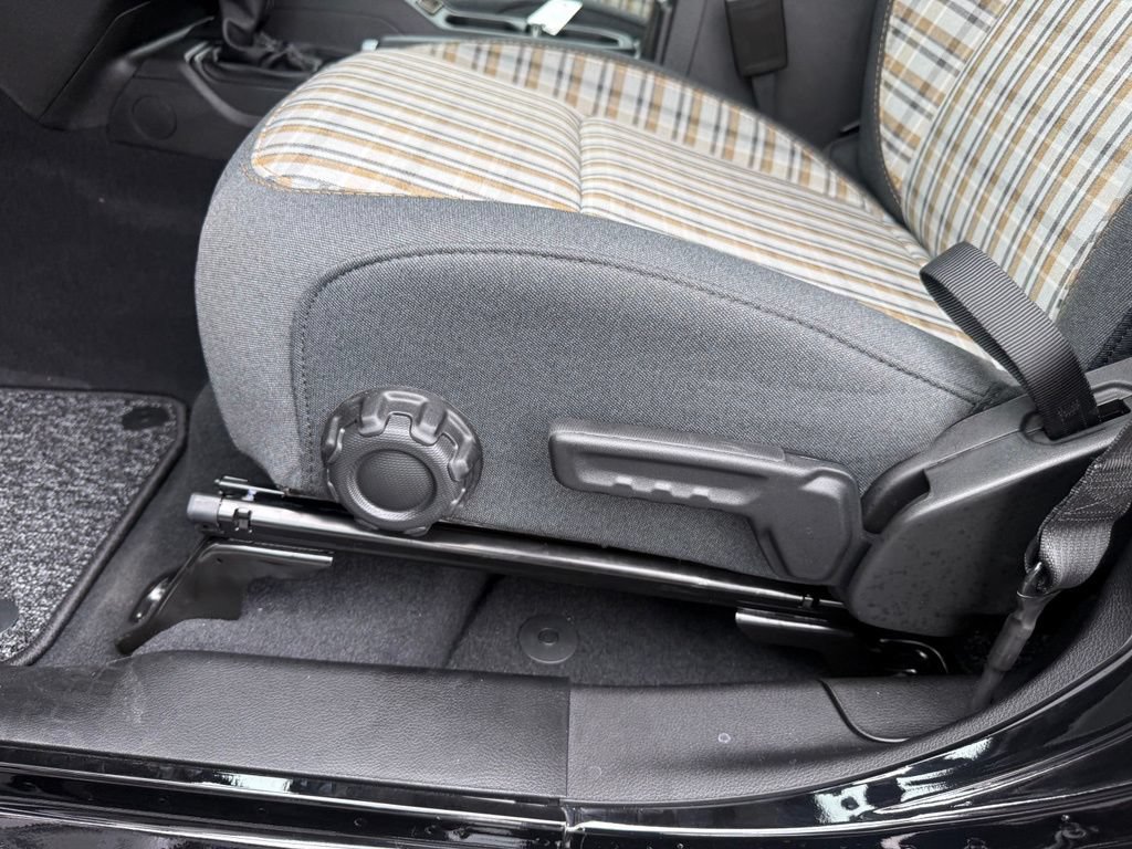 New 2026 Jeep Wrangler Unlimited Sport AWD/4WD image 13