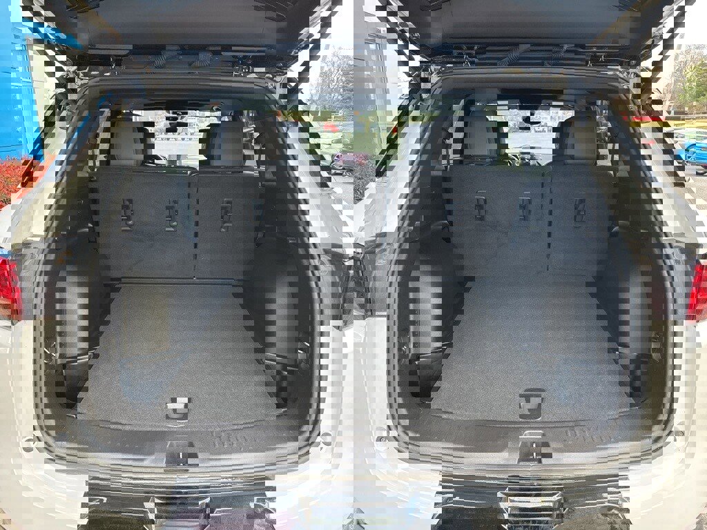 Used 2023 Chevrolet Blazer RS w/ Driver Confidence II Package image 9