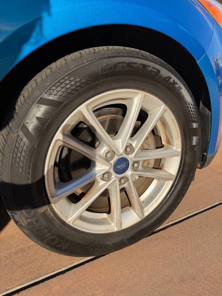 Used 2016 Ford Focus SE image 30