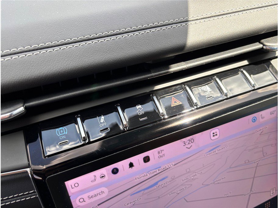 Used 2023 Jeep Grand Cherokee Overland image 39