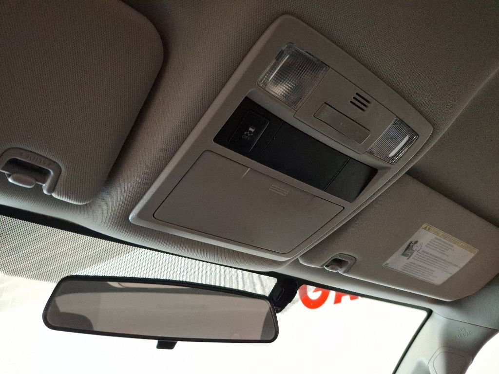 Used 2016 Toyota Tacoma SR RWD image 22