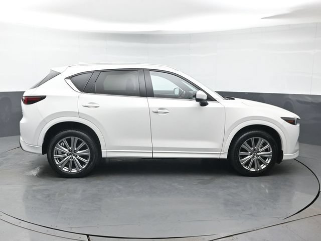 Certified 2023 MAZDA CX-5 Signature AWD/4WD image 6