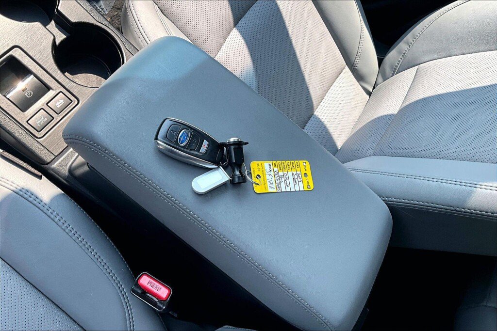 Used 2019 Subaru Outback 2.5i Limited AWD/4WD image 18