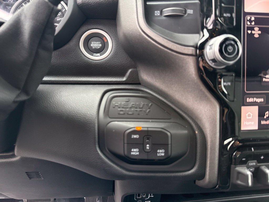 New 2026 RAM 2500 Tradesman AWD/4WD image 15