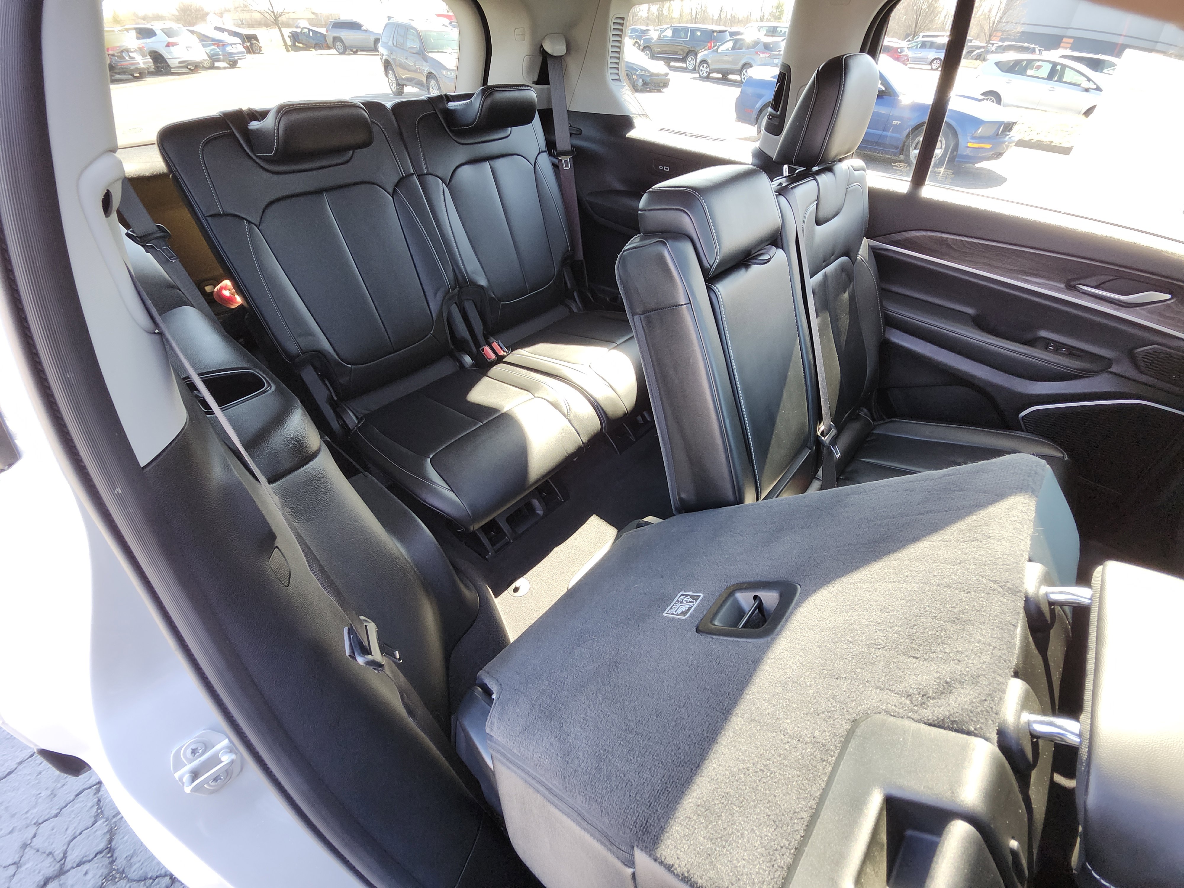 Used 2021 Jeep Grand Cherokee L Limited w/ Trailer Tow Group (B) image 20