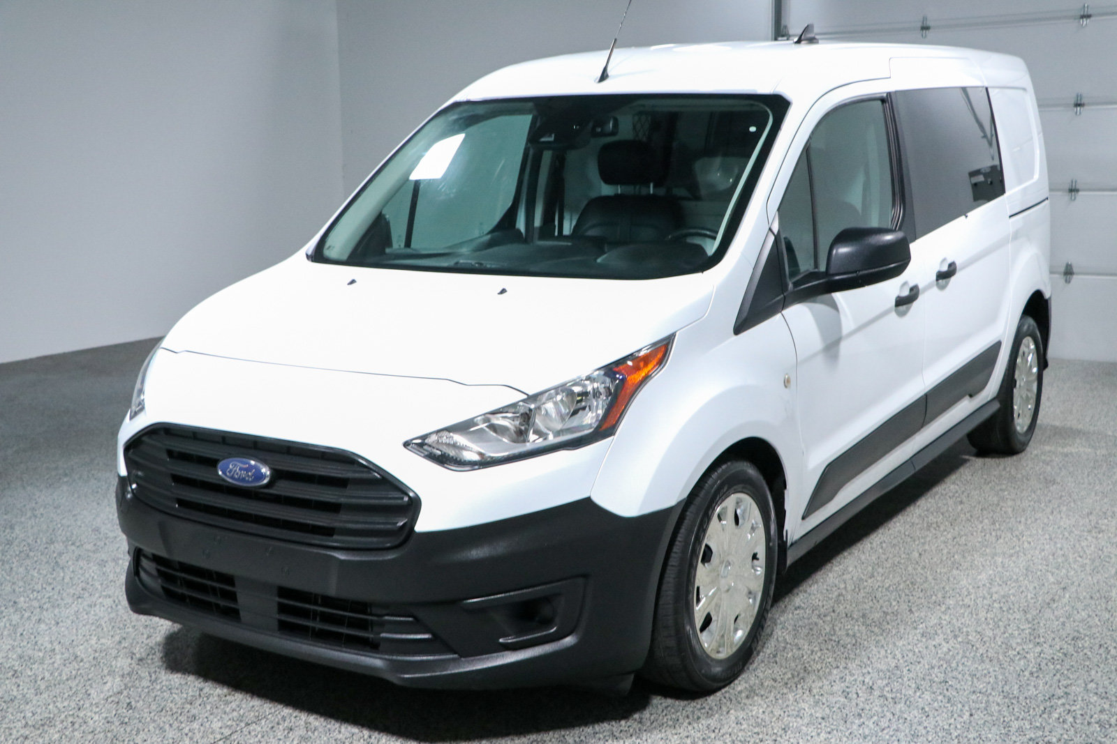 Used 2023 Ford Transit Connect XL FWD image 30