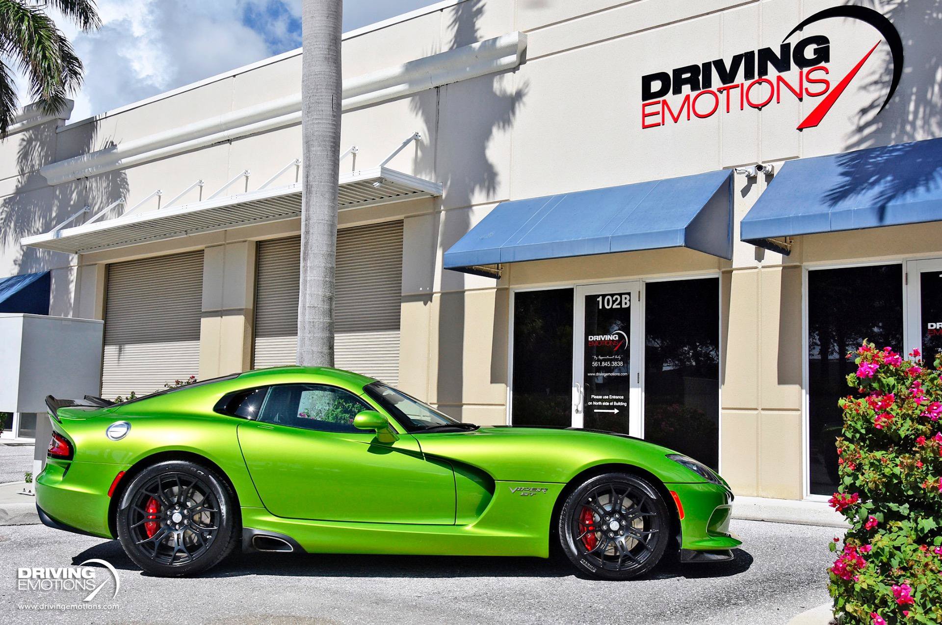 Used 2017 Dodge Viper GTC w/ Advanced Aerodynamics Package RWD image 26