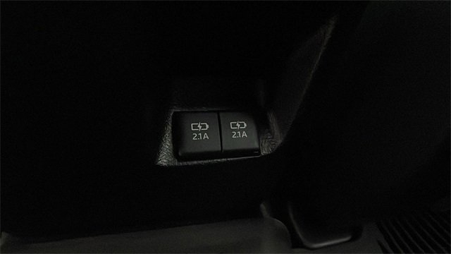 Used 2021 Toyota 4Runner Nightshade image 32