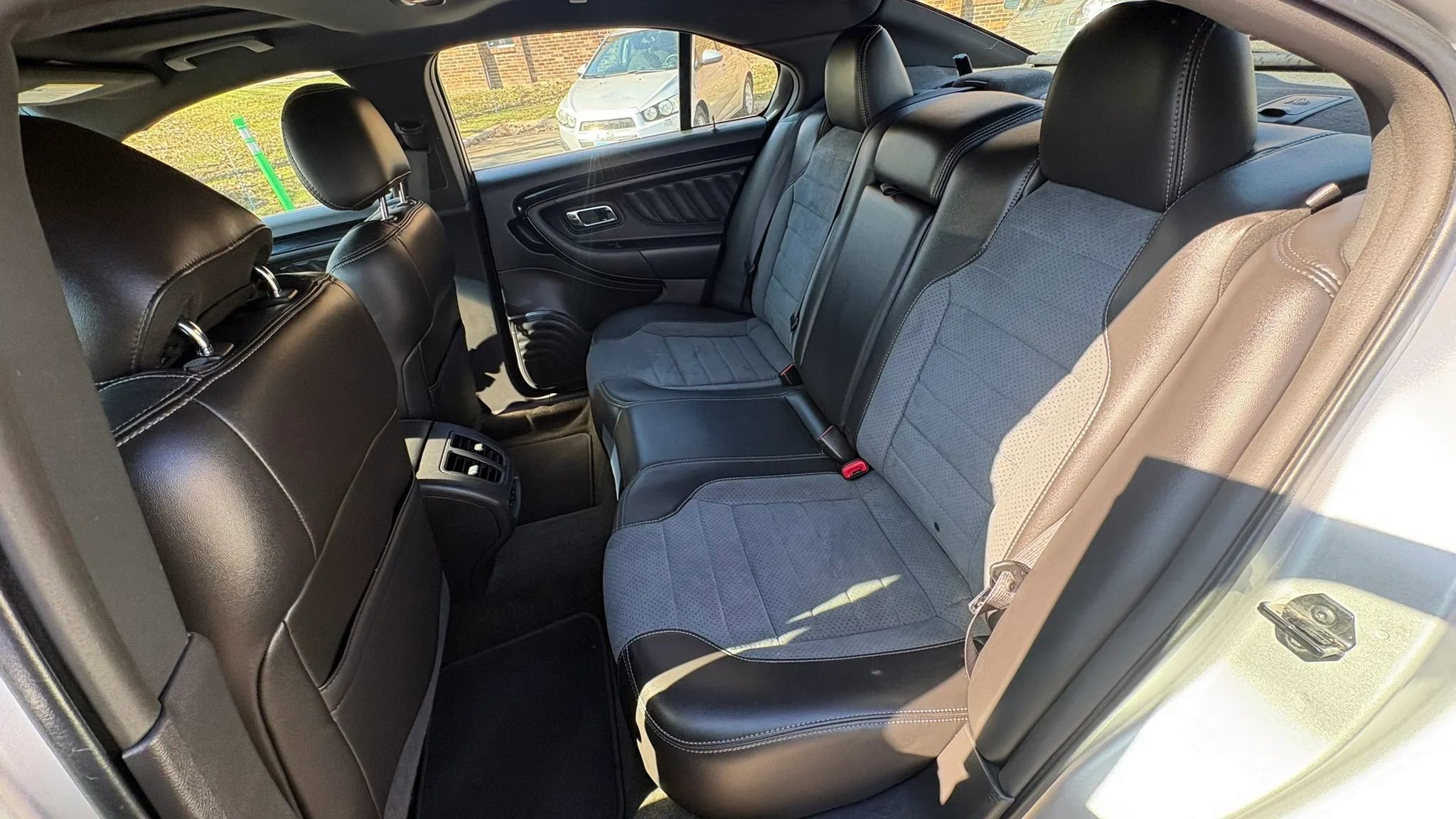 Used 2015 Ford Taurus SHO w/ Equipment Group 401A image 20