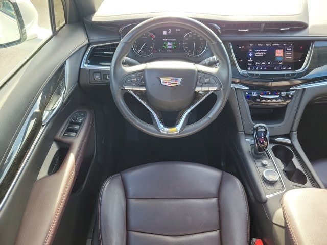 Used 2023 Cadillac XT6 Premium Luxury FWD image 13