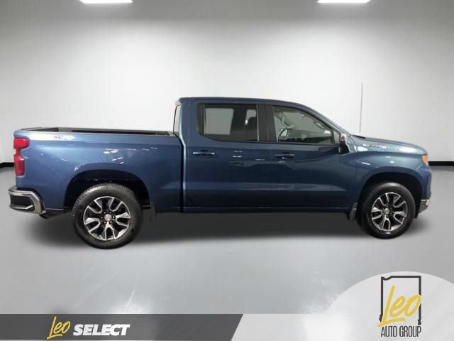 Used 2024 Chevrolet Silverado 1500 LT AWD/4WD image 7