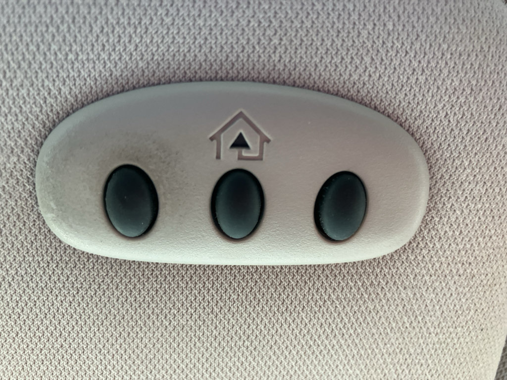 Used 2014 Ford Fusion Titanium FWD image 22