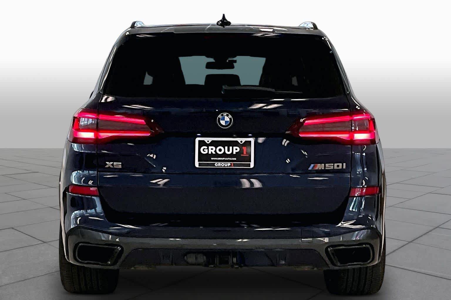 Used 2021 BMW X5 M50i w/ Executive Package AWD/4WD image 4