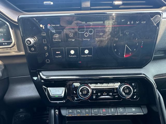 Used 2022 GMC Sierra 1500 AT4 w/ AT4 Premium Package AWD/4WD image 15