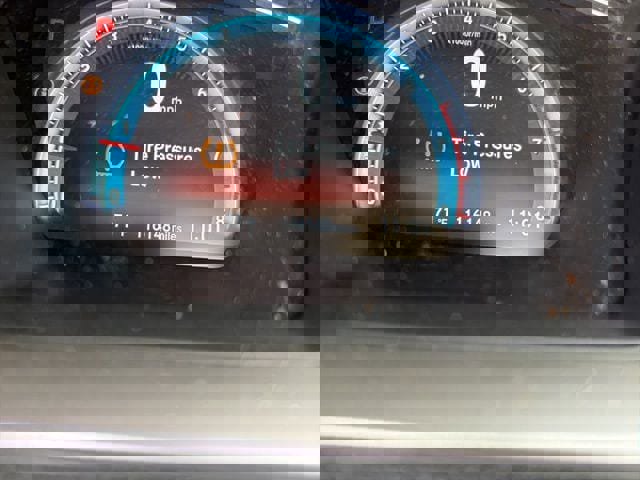 Used 2016 Honda Civic Touring image 7