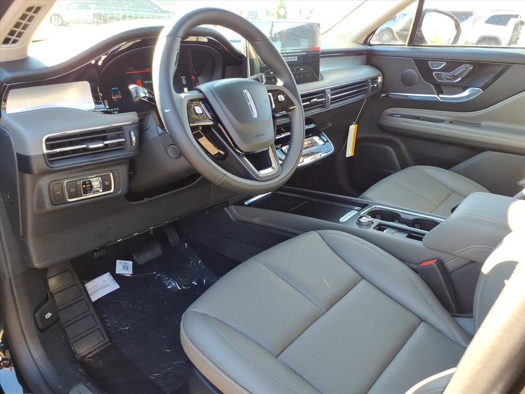 New 2026 Lincoln Corsair Premiere AWD/4WD image 14