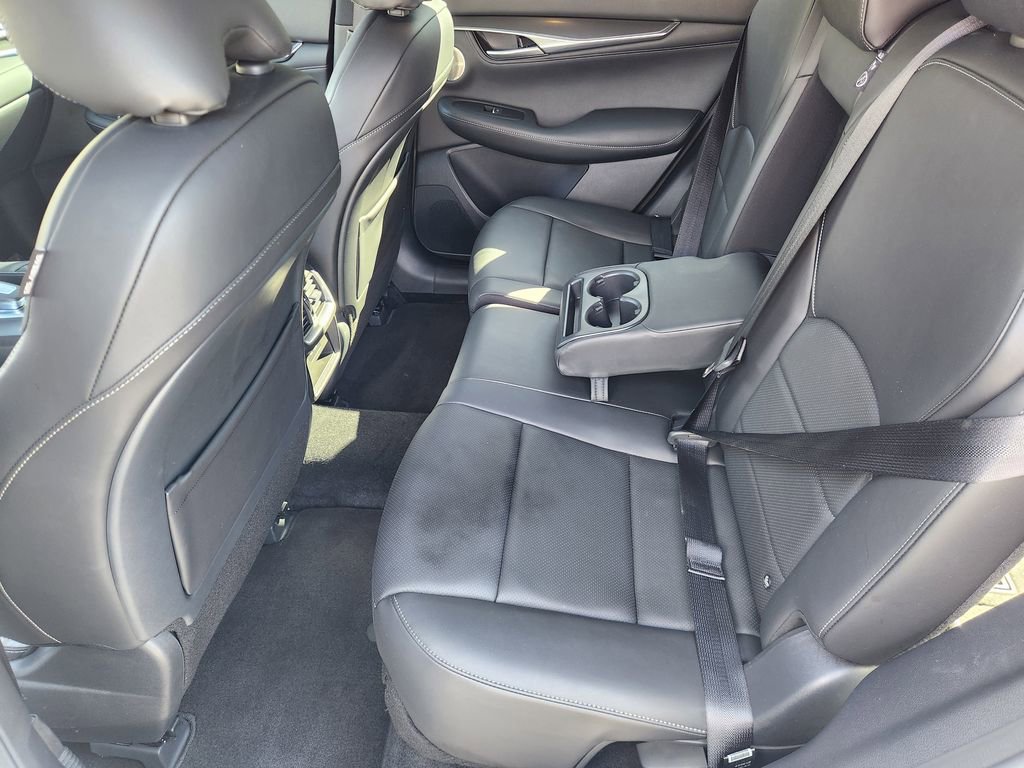 Used 2025 INFINITI QX55 Essential image 13