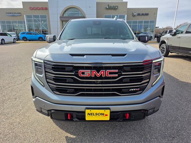 Used 2023 GMC Sierra 1500 AT4 w/ Technology Package AWD/4WD image 4