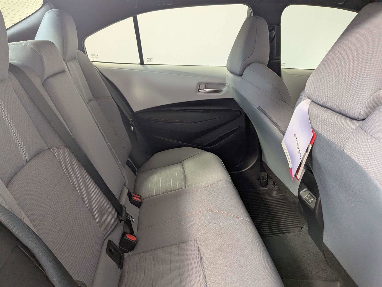 Used 2025 Toyota Corolla FX w/ Convenience Package FWD image 25