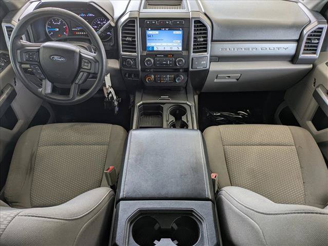 Used 2018 Ford F350 XLT w/ XLT Premium Package AWD/4WD image 16