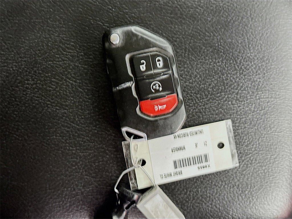 Used 2021 Jeep Wrangler Unlimited Rubicon image 35