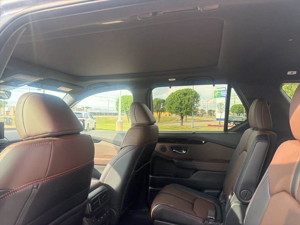 New 2026 Honda Pilot TrailSport image 19