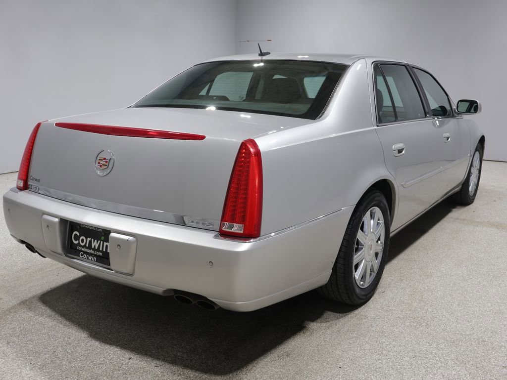 Used 2008 Cadillac DTS FWD video 2