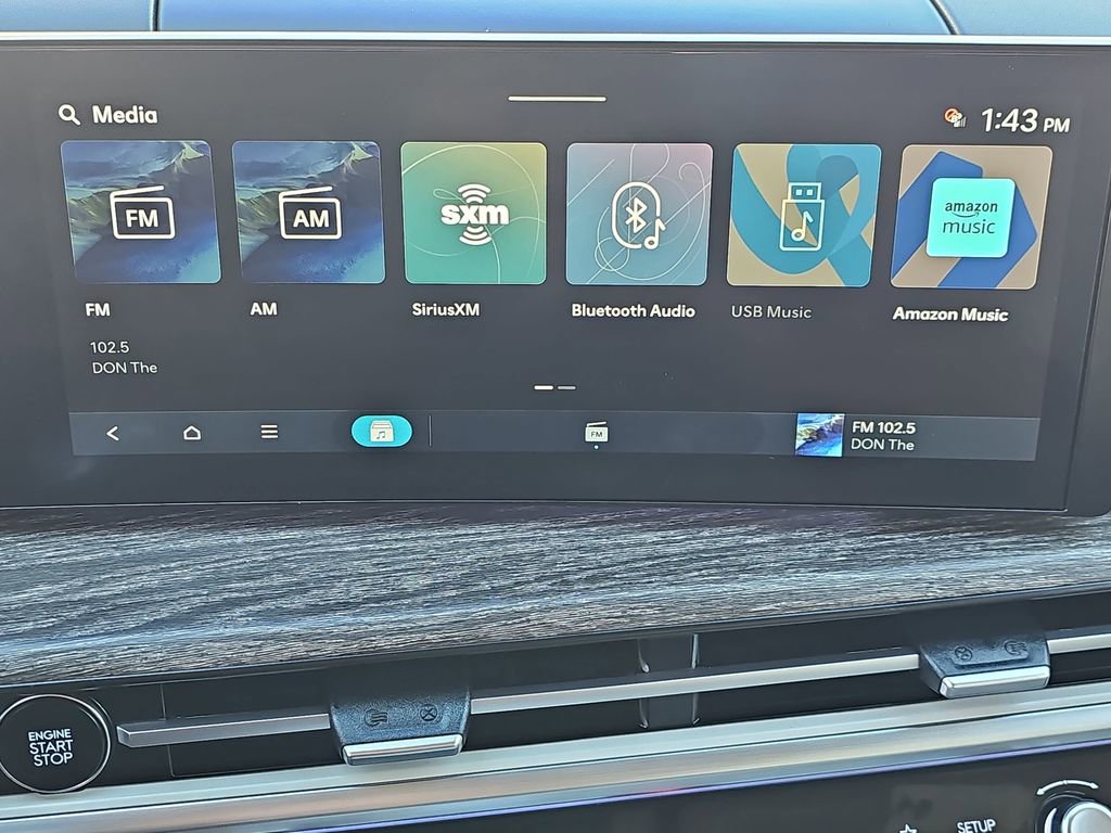 Used 2024 Hyundai Santa Fe Limited image 23