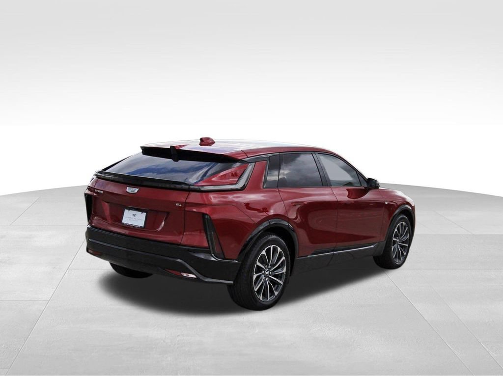 New 2027 Cadillac Lyriq Sport AWD/4WD image 4