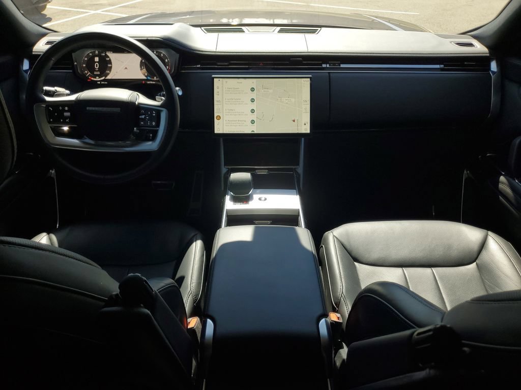 Certified 2025 Land Rover Range Rover Long Wheelbase Autobiography AWD/4WD image 28