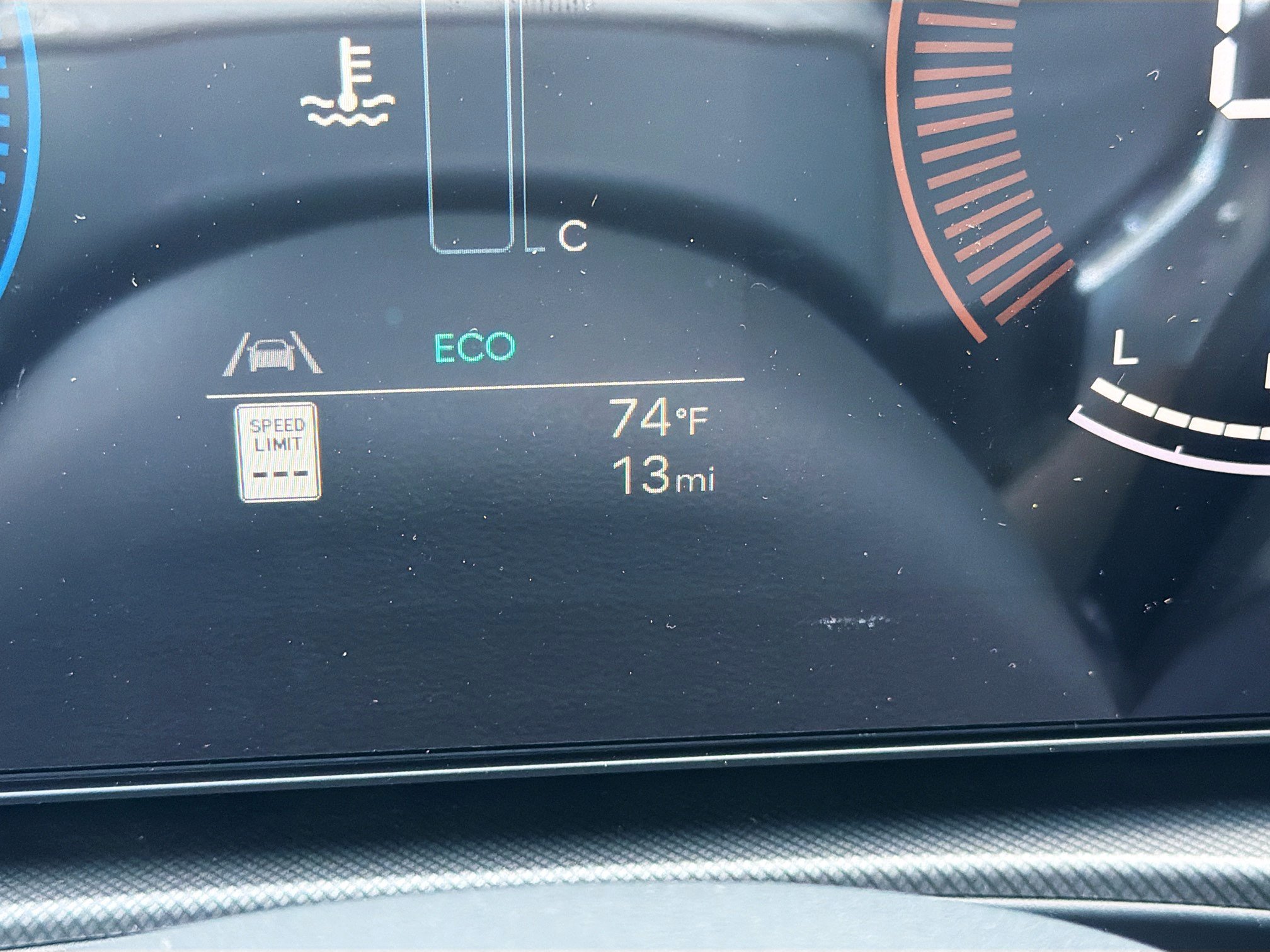 New 2026 Hyundai Santa Fe SE FWD image 39